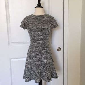 CLEARANCE! Super cute Aqua short sleeve dress XS